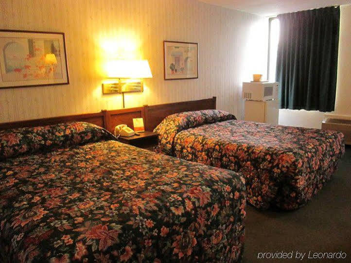 Red Carpet Inn Fanta Suites Hotel Greenwood Zewnętrze zdjęcie