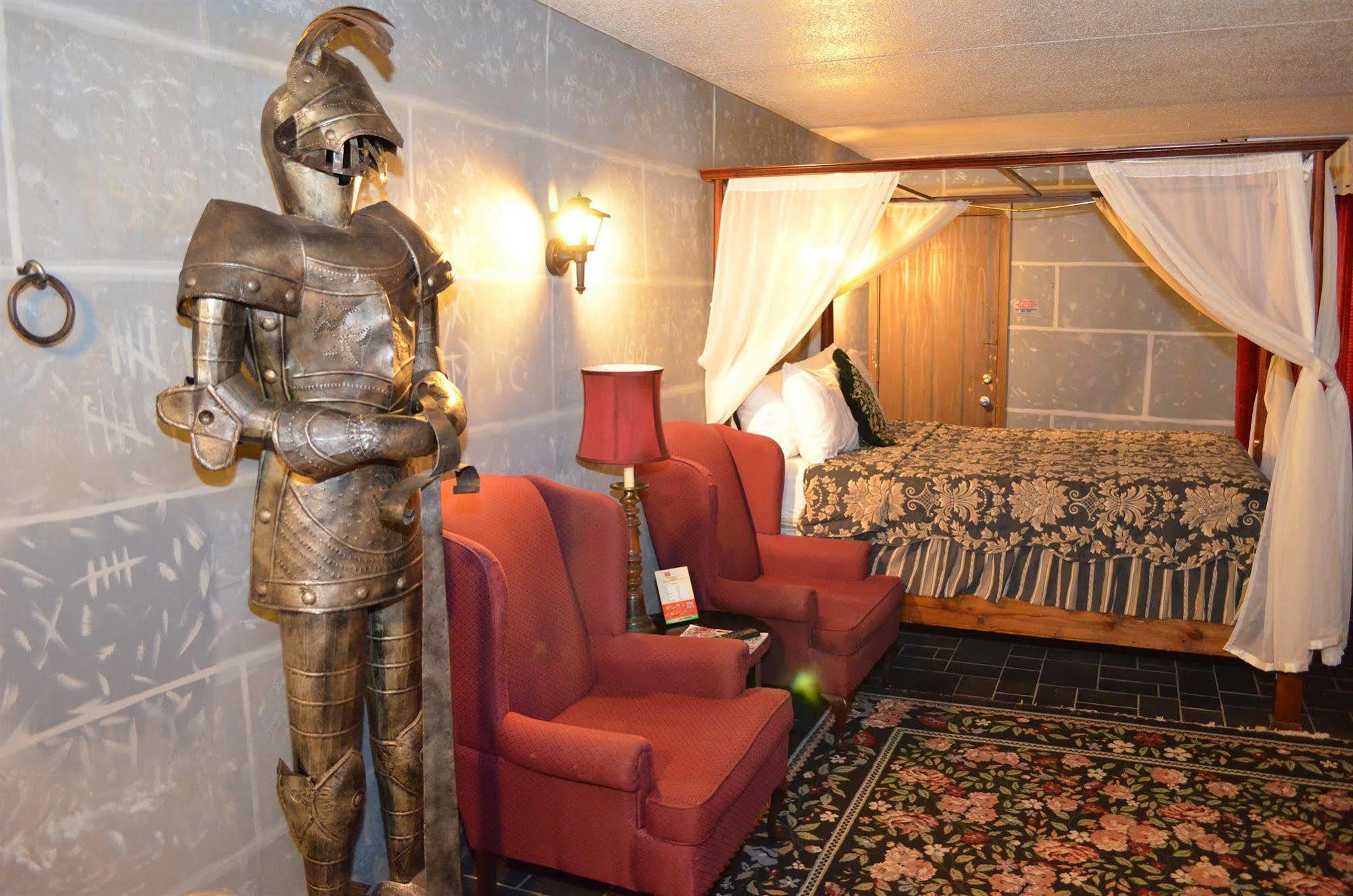 Red Carpet Inn Fanta Suites Hotel Greenwood Zewnętrze zdjęcie