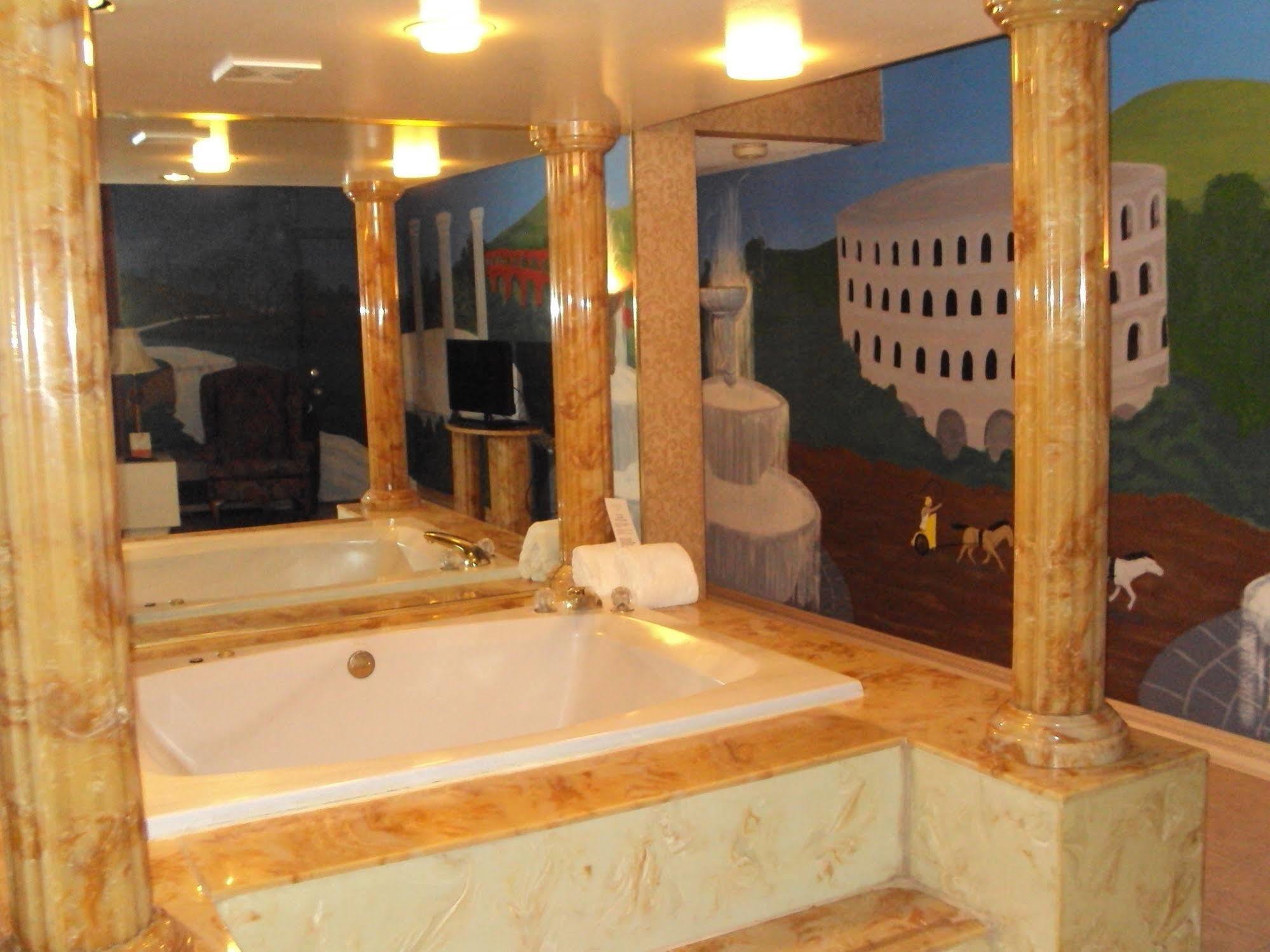 Red Carpet Inn Fanta Suites Hotel Greenwood Zewnętrze zdjęcie